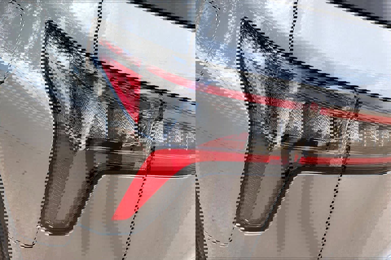 Used 2025 Chevrolet Equinox LT image 23