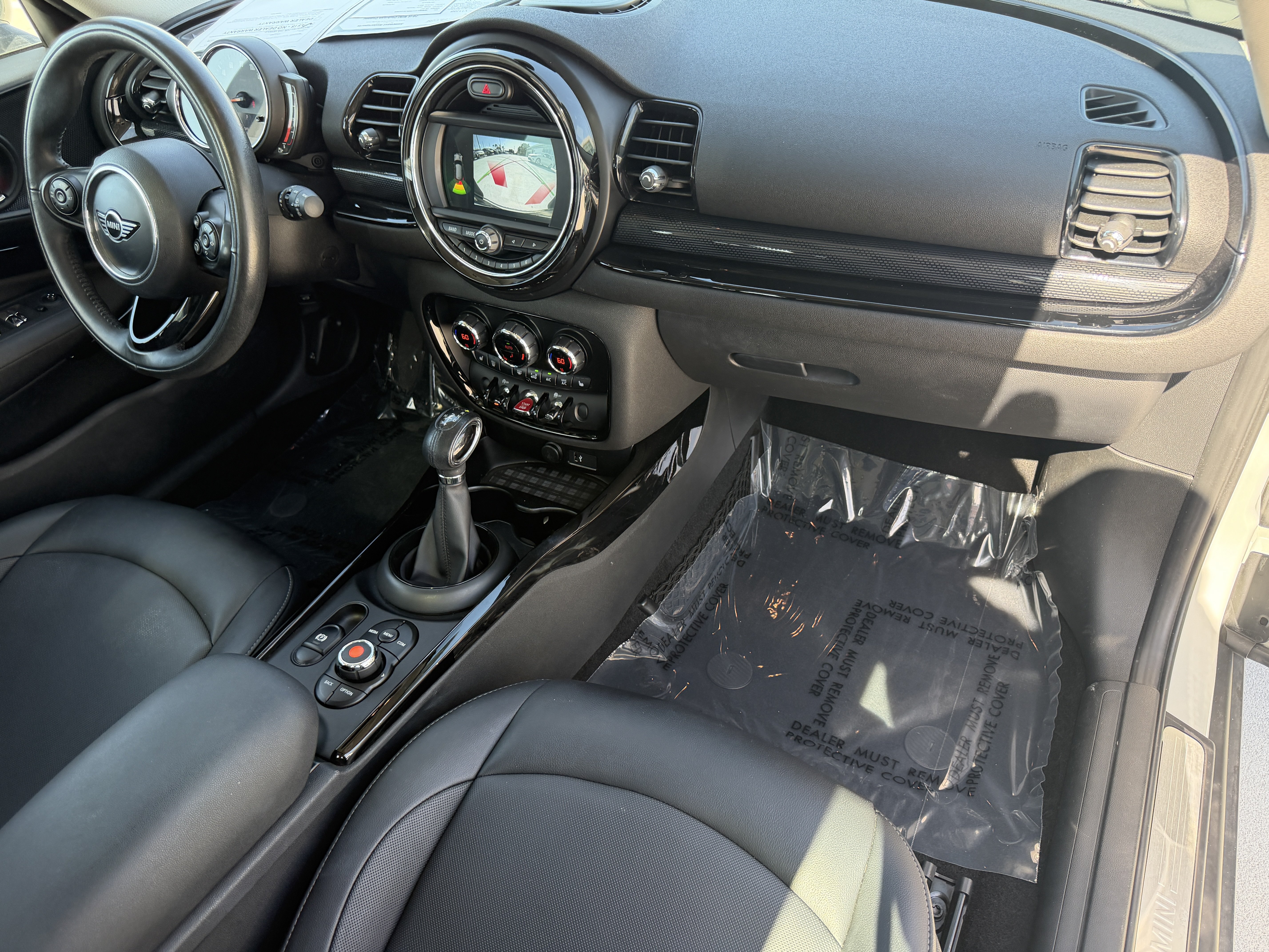 Used 2019 MINI Cooper Clubman ALL4 AWD/4WD image 13