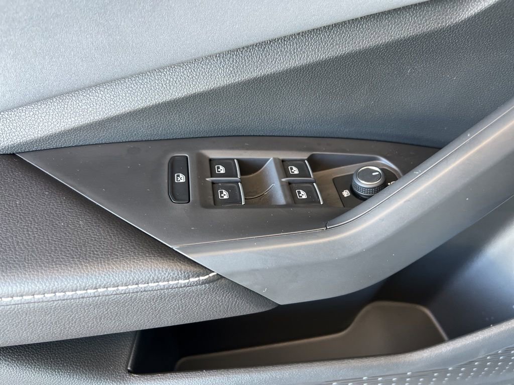 New 2025 Volkswagen Jetta SE image 29