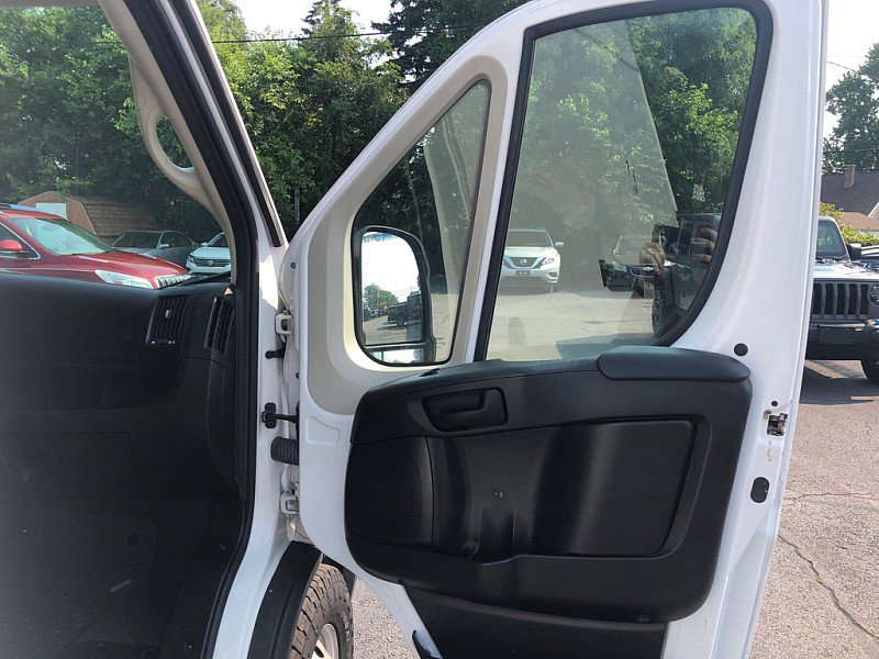 Used 2021 RAM ProMaster 2500 image 13
