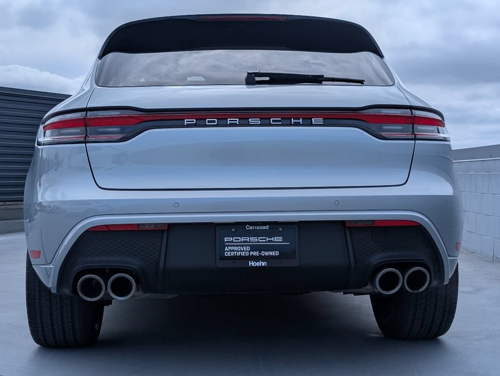 Used 2024 Porsche Macan AWD/4WD image 11