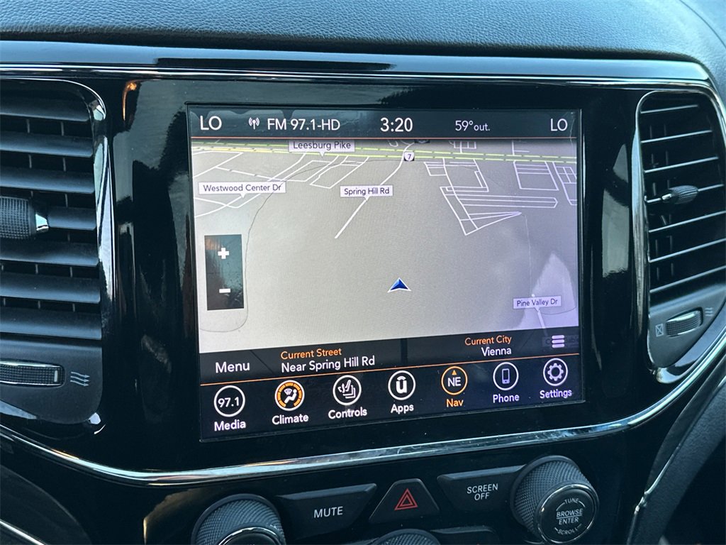 Used 2020 Jeep Grand Cherokee Overland image 32