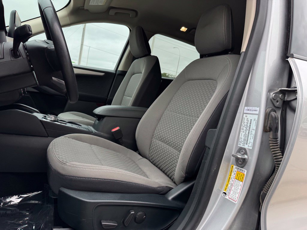Certified 2020 Ford Escape SE Sport AWD/4WD image 5
