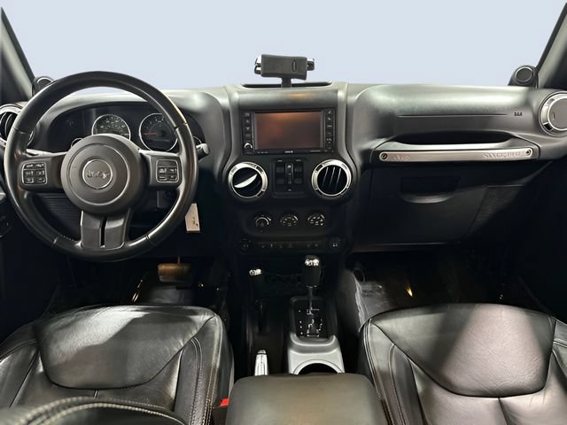 Used 2013 Jeep Wrangler Unlimited Sahara w/ Dual Top Group AWD/4WD image 12