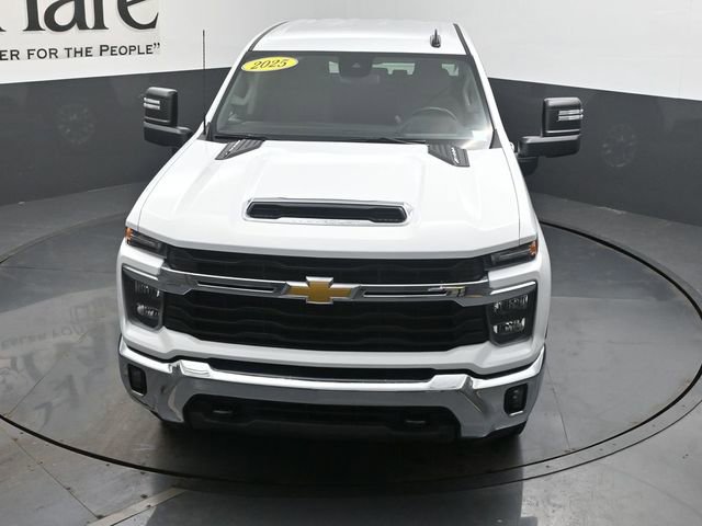 Used 2025 Chevrolet Silverado 2500 LT w/ Convenience Package image 45