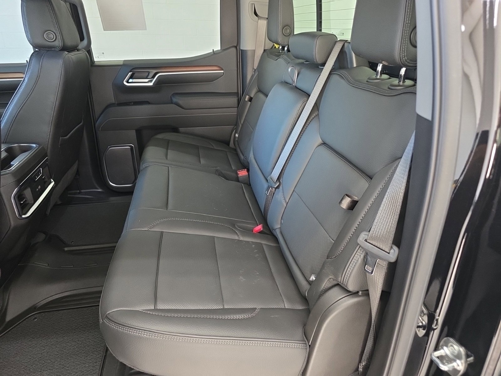 Used 2025 GMC Sierra 1500 Denali image 31