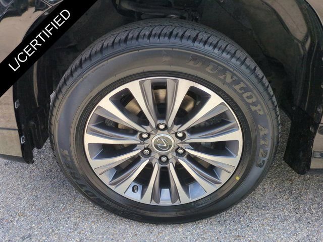 Used 2022 Lexus GX 460 Luxury w/ Accessory Package AWD/4WD image 11