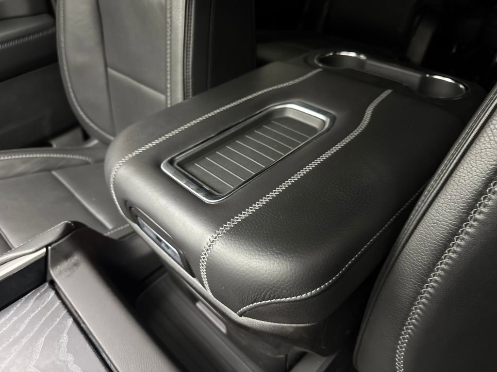 Used 2023 GMC Yukon Denali image 75
