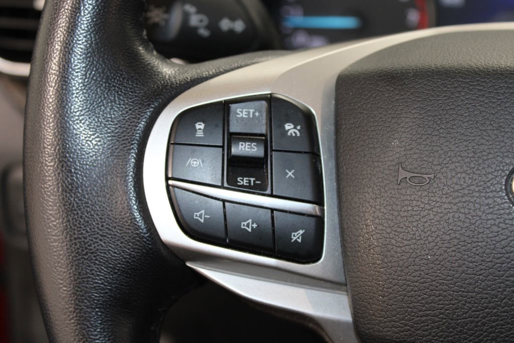 Used 2021 Ford Explorer Limited w/ Equipment Group 301A image 39