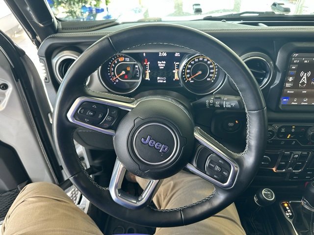 Used 2023 Jeep Wrangler Sahara w/ Cold Weather Group image 14