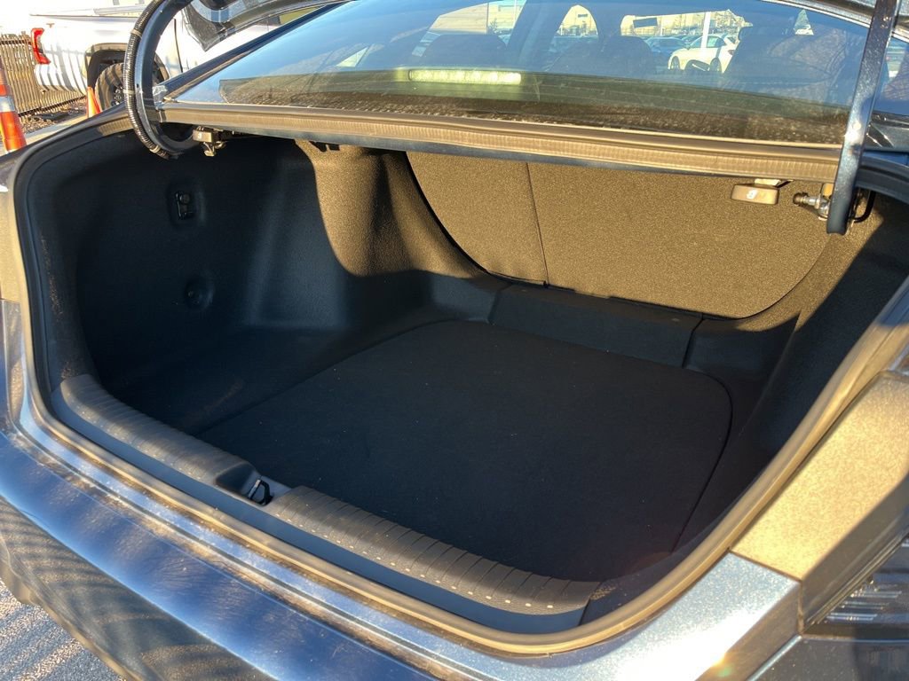 Certified 2025 Honda Accord SE image 9