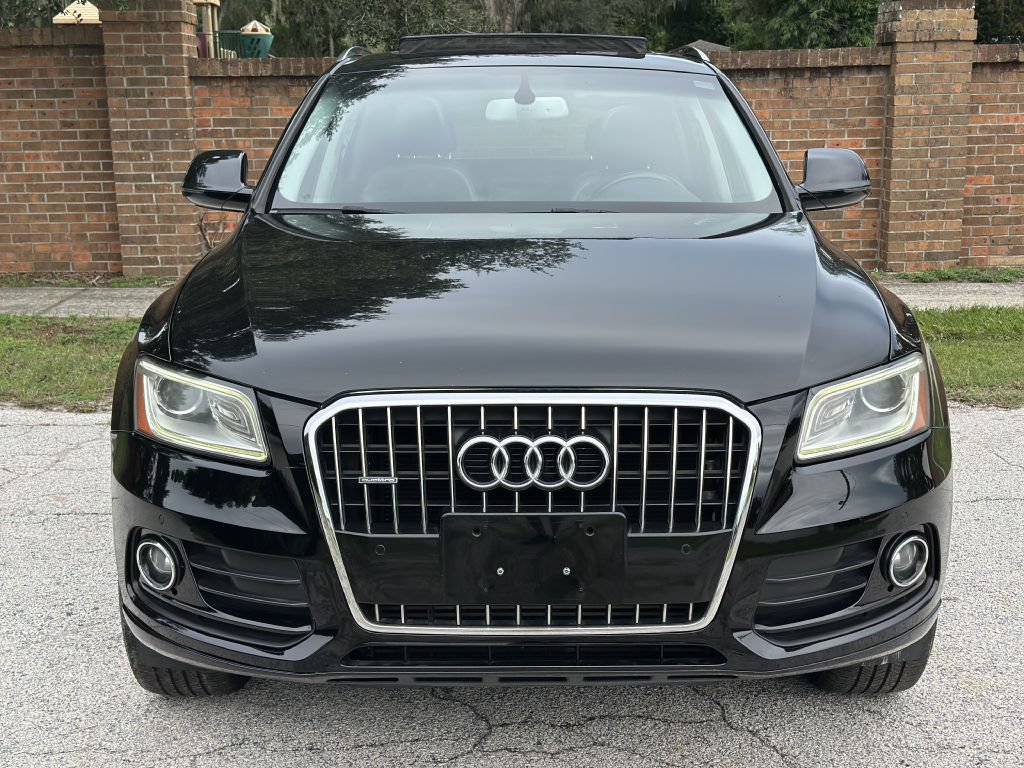 Used 2017 Audi Q5 2.0T Premium Plus w/ Technology Package AWD/4WD image 3