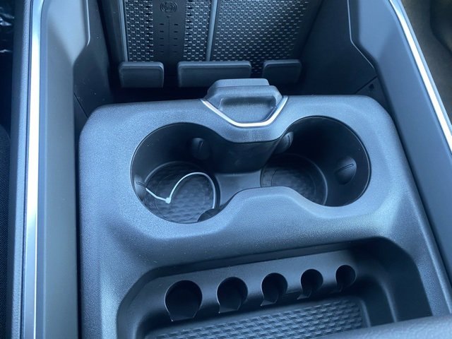 New 2026 RAM 1500 4x4 Crew Cab image 25