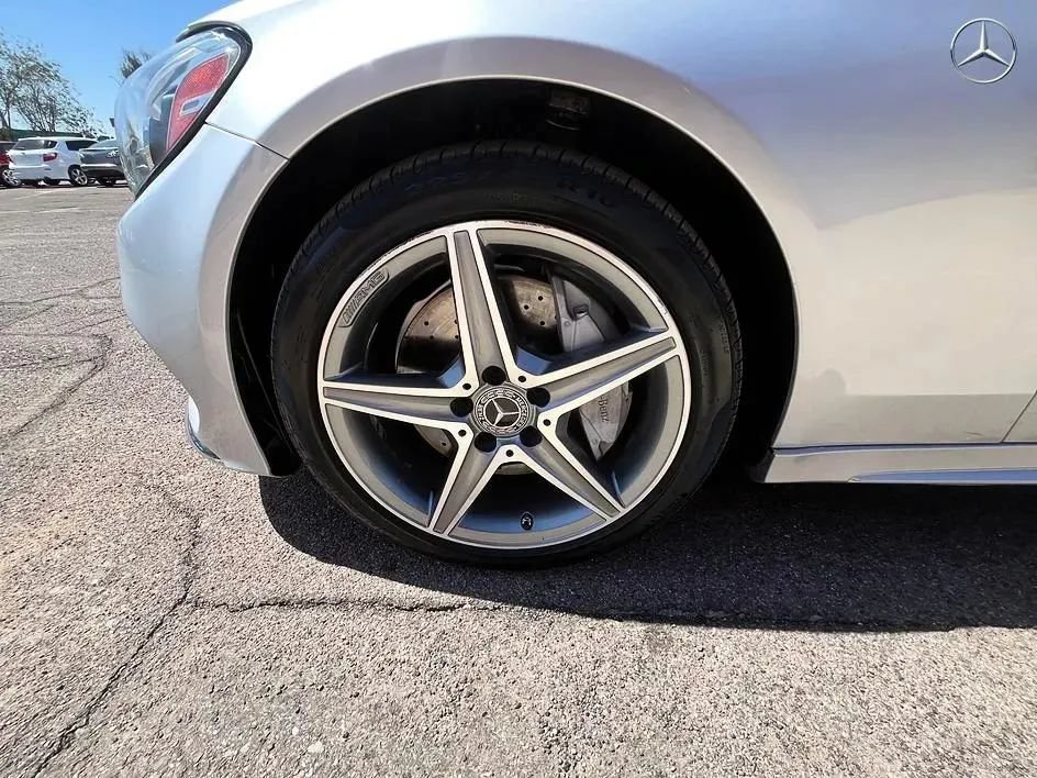 Used 2015 Mercedes-Benz C 300 4MATIC Sedan image 18