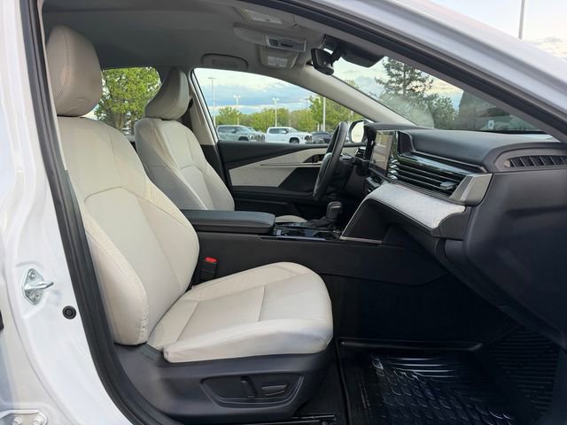 Certified 2025 Toyota Camry XLE AWD/4WD image 18