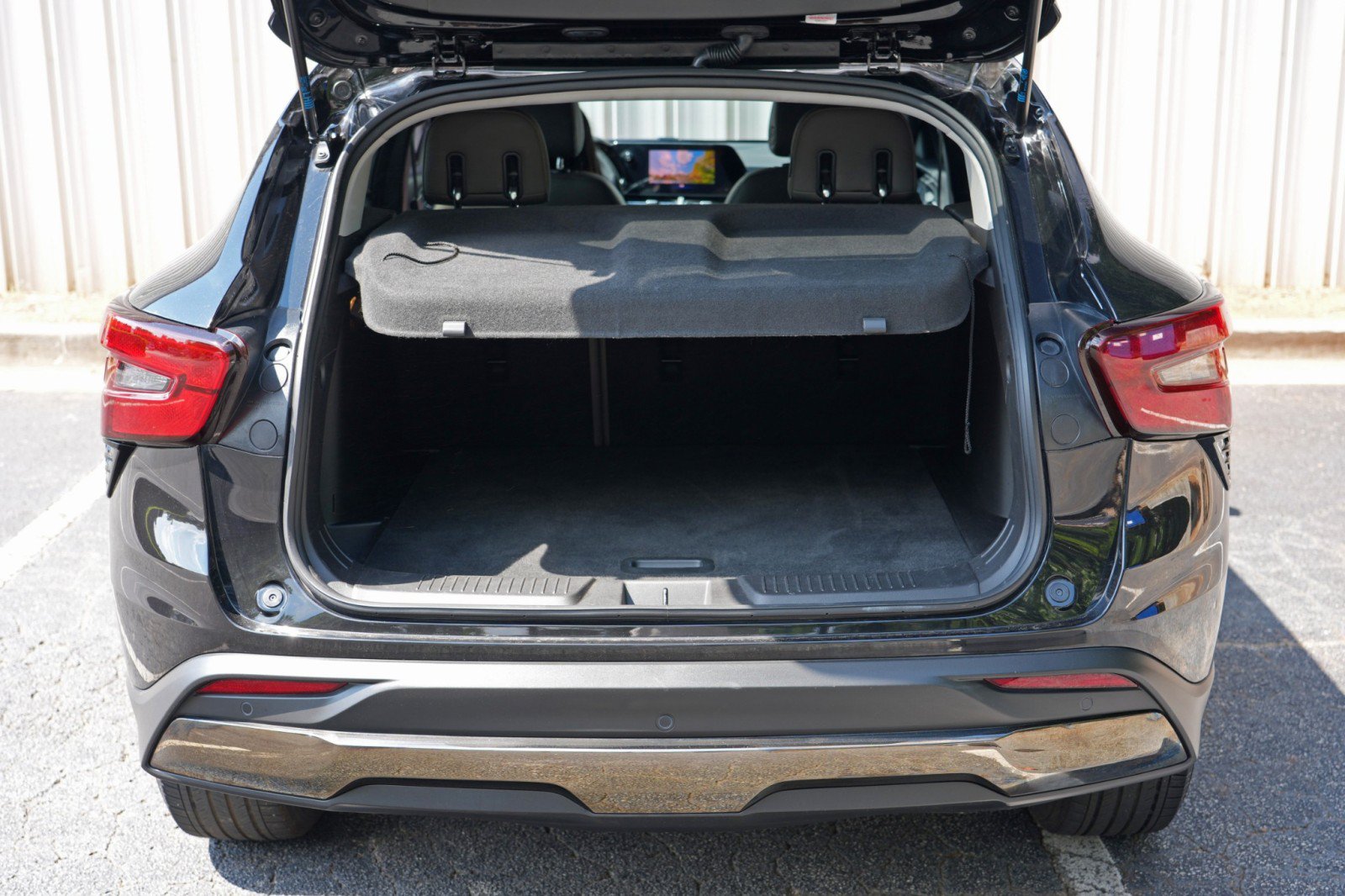Used 2025 Chevrolet Trax ACTIV w/ Driver Confidence Package FWD image 9
