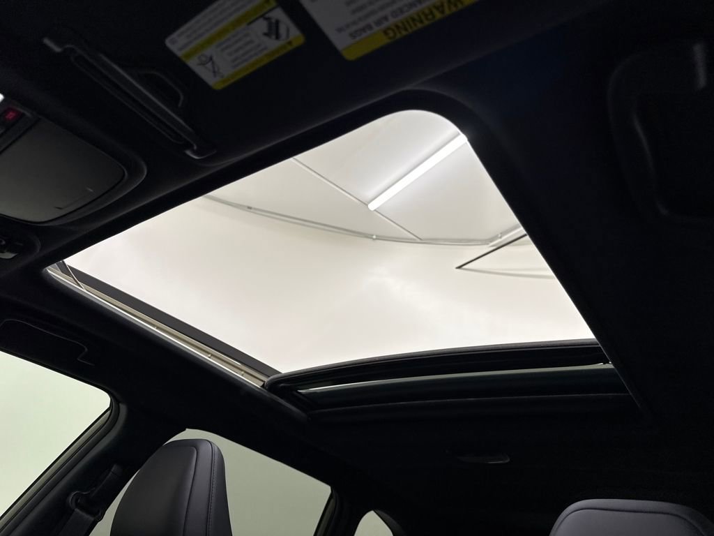 Used 2025 Subaru Forester Limited image 23