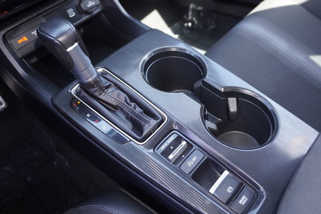 Used 2025 Honda Civic Sport image 18
