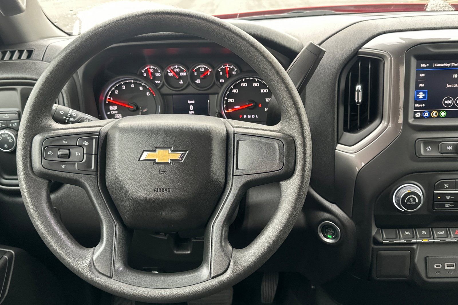 Used 2025 Chevrolet Silverado 1500 Custom image 16