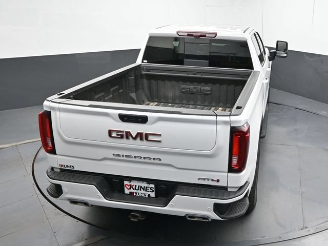 Used 2025 GMC Sierra 1500 AT4 w/ Technology Package AWD/4WD image 33