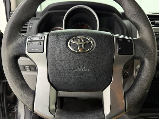 Used 2012 Toyota 4Runner SR5 w/ Convenience Pkg image 10