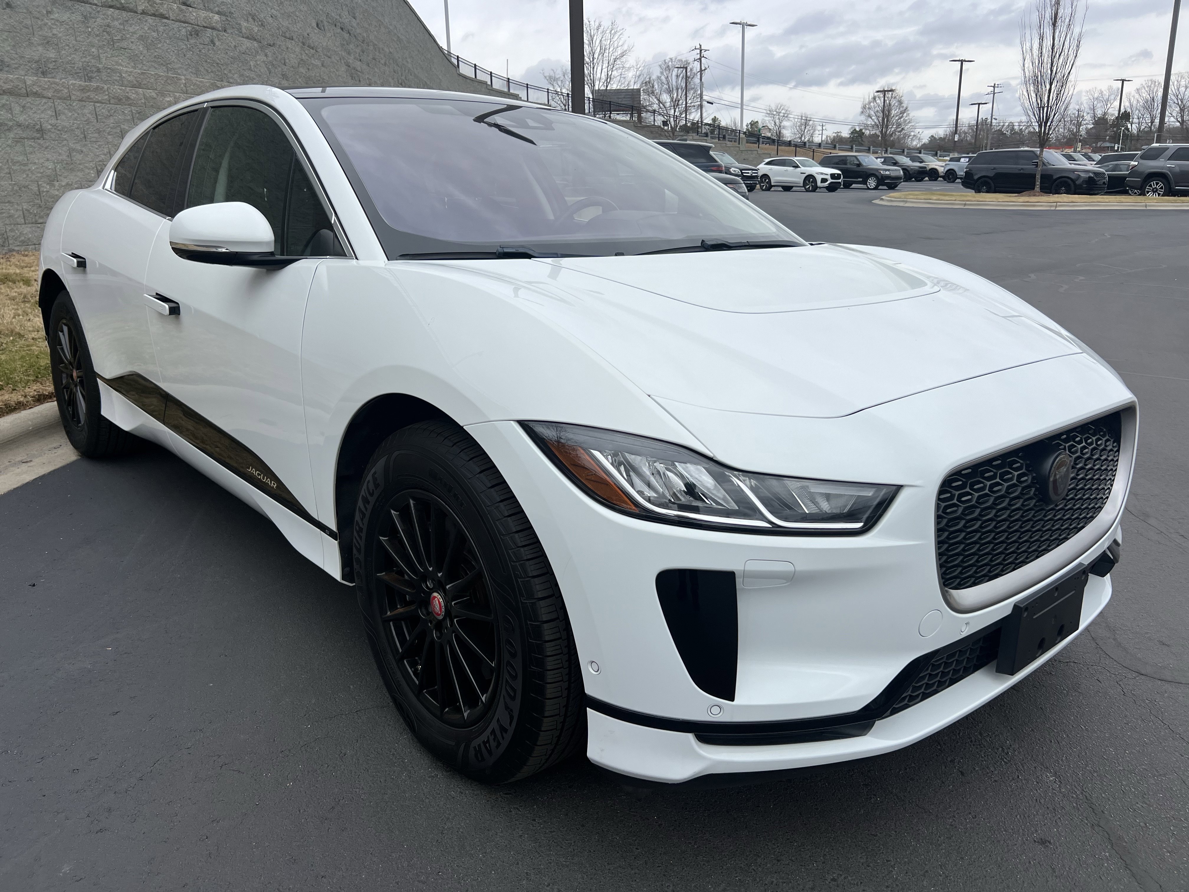 Certified 2020 Jaguar I-PACE S image 9