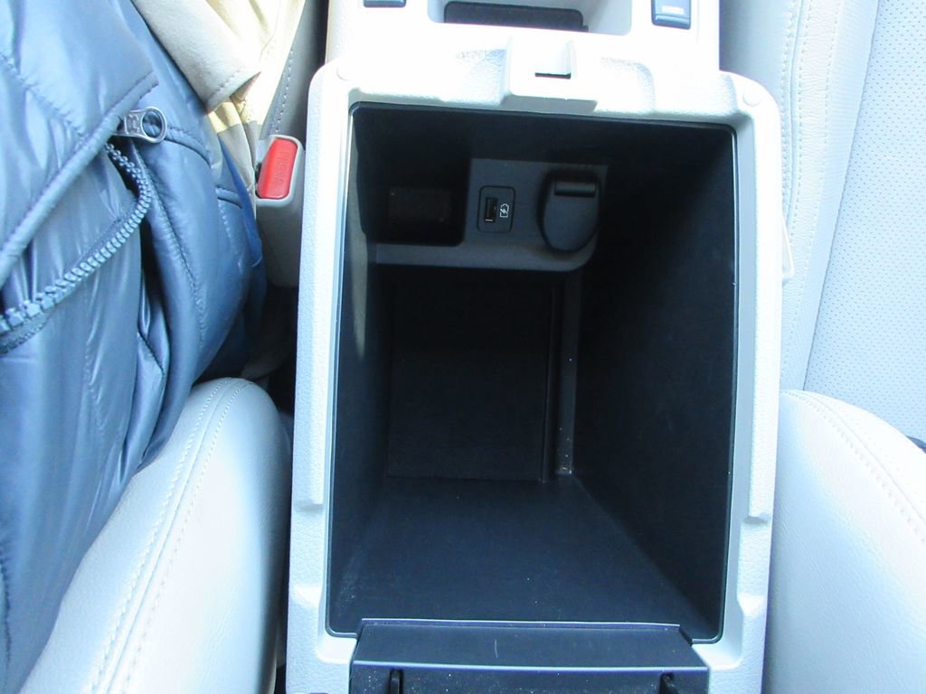 Used 2020 Nissan Rogue Sport SL image 28