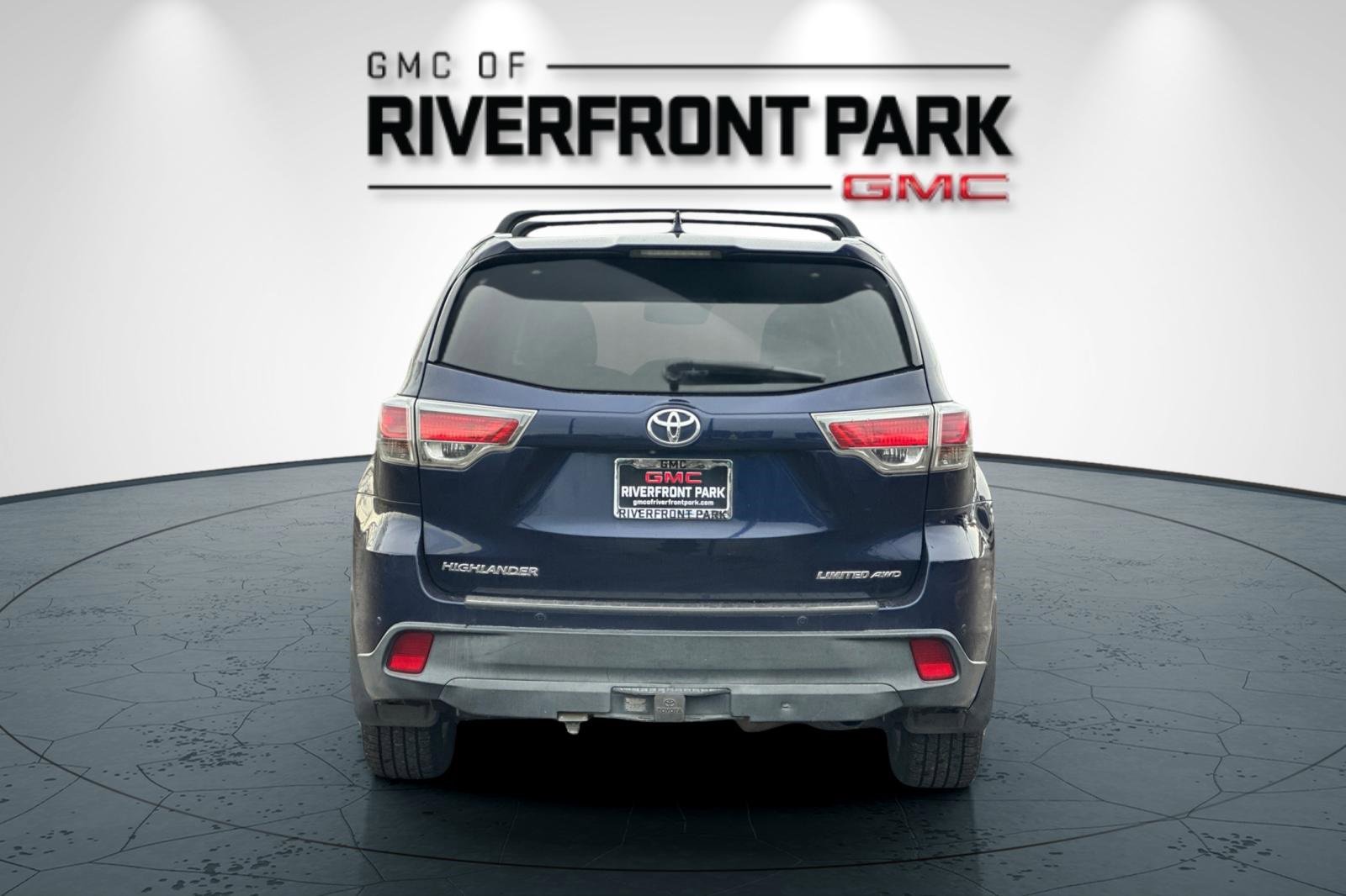 Used 2016 Toyota Highlander Limited image 4