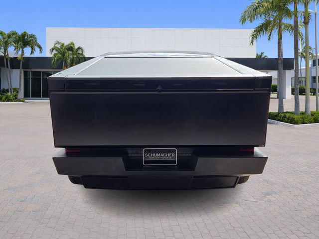 Used 2024 Tesla Cybertruck AWD Crew Cab image 6