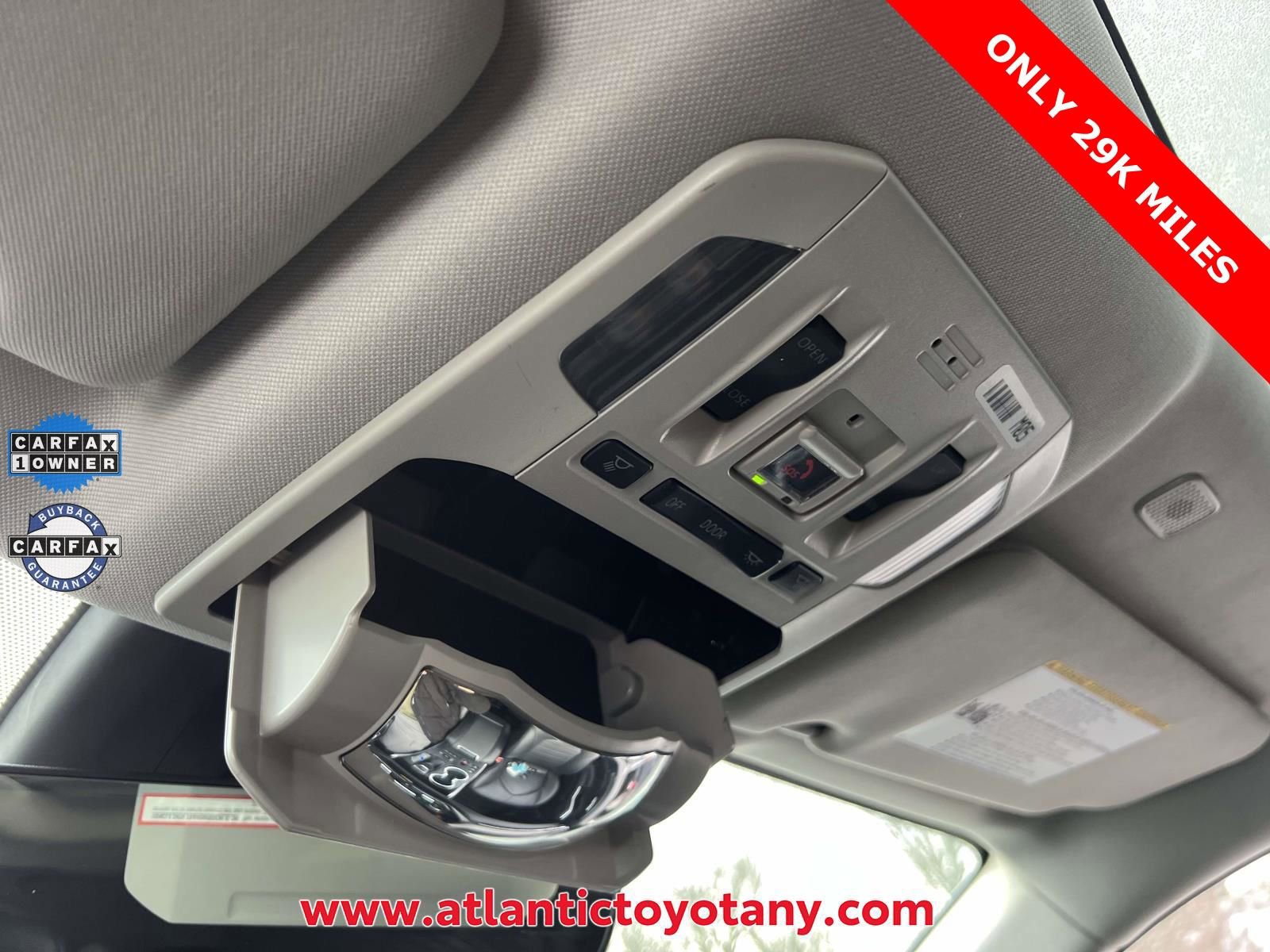 Used 2023 Toyota Highlander XLE image 34