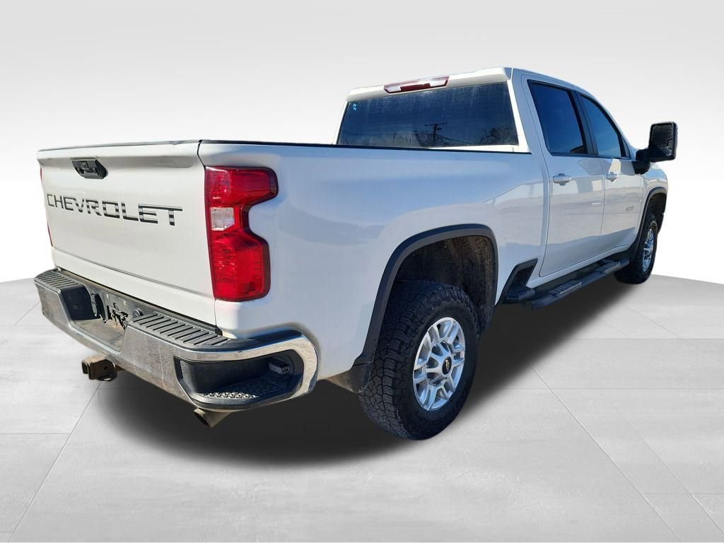 Used 2022 Chevrolet Silverado 2500 LT w/ Convenience Package image 8