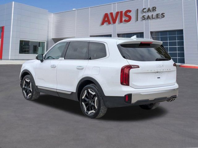 Used 2025 Kia Telluride S image 9