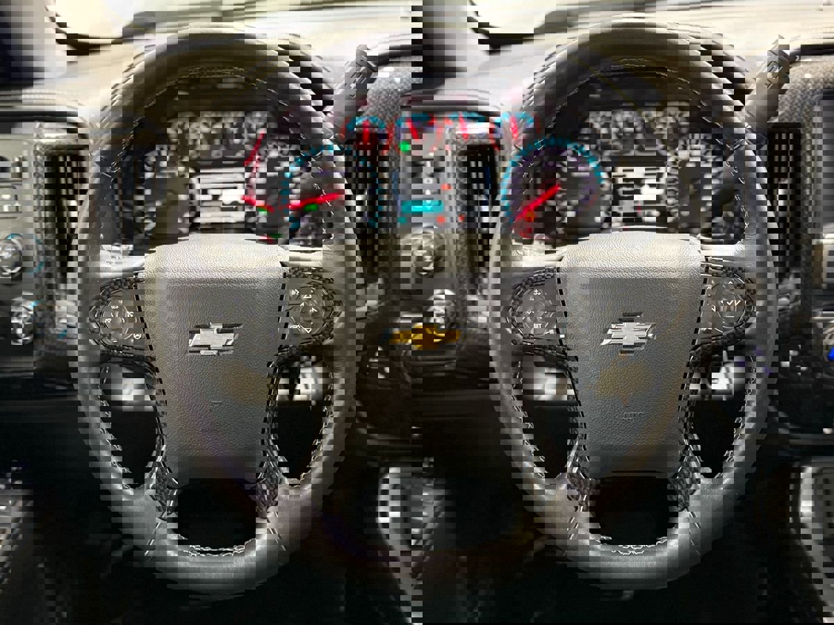 Used 2017 Chevrolet Silverado 1500 LTZ Z71 w/ LTZ Plus Package image 21