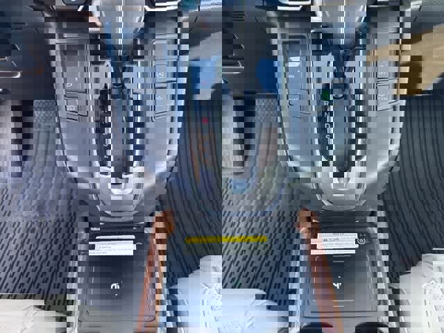 Used 2022 Honda CR-V Touring image 17