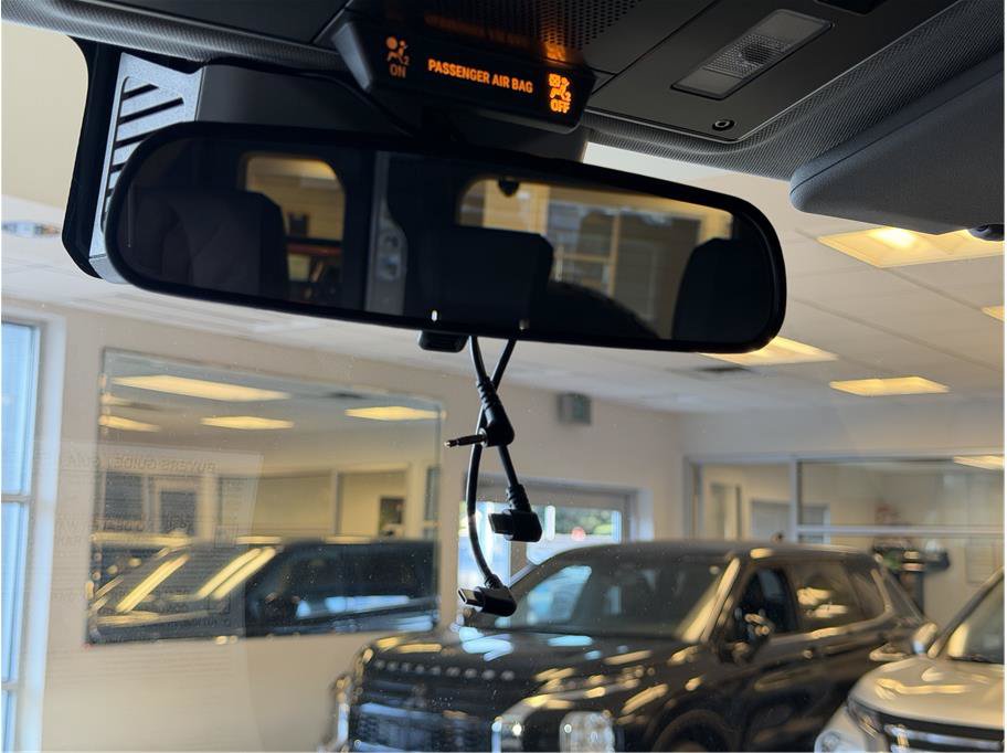 Used 2025 INEOS Grenadier Station Wagon AWD/4WD image 24