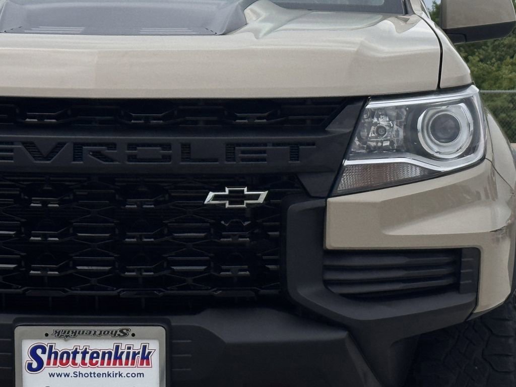 Used 2022 Chevrolet Colorado ZR2 image 8