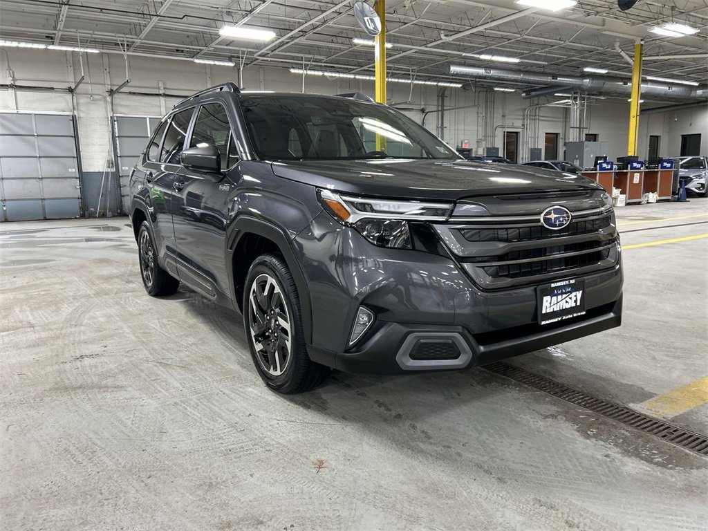 Certified 2025 Subaru Forester Limited w/ Popular Package image 2