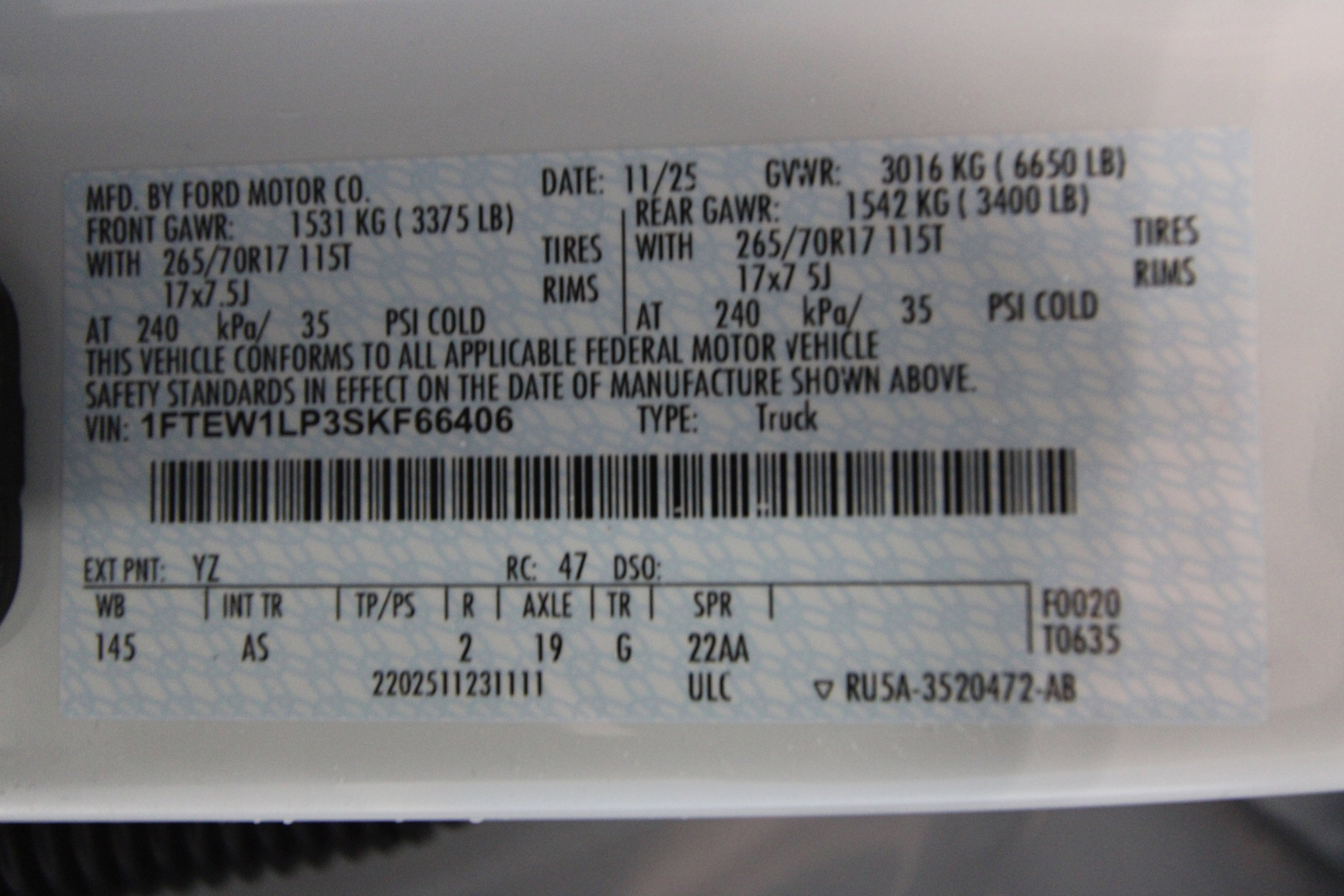 New 2025 Ford F150 XL w/ Equipment Group 103A High image 37