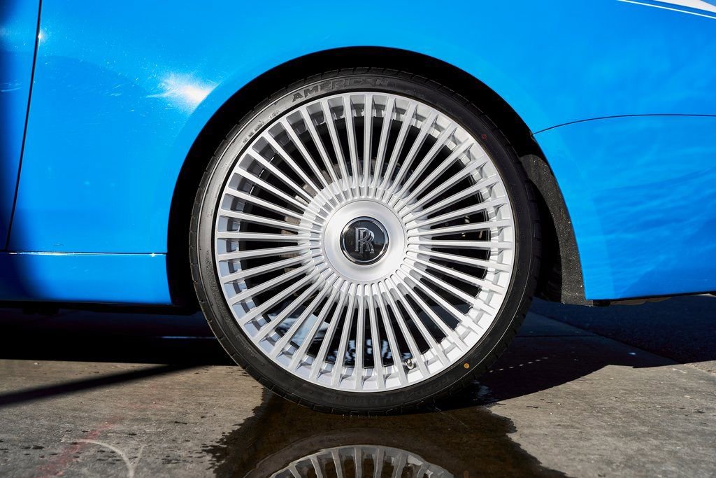 Used 2020 Rolls-Royce Wraith image 20
