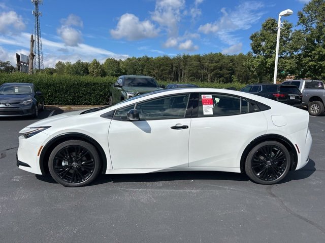 New 2026 Toyota Prius Plug-In Hybrid image 9