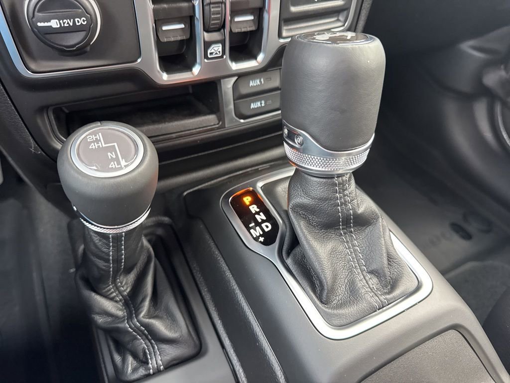 New 2026 Jeep Wrangler Unlimited Sahara AWD/4WD image 18
