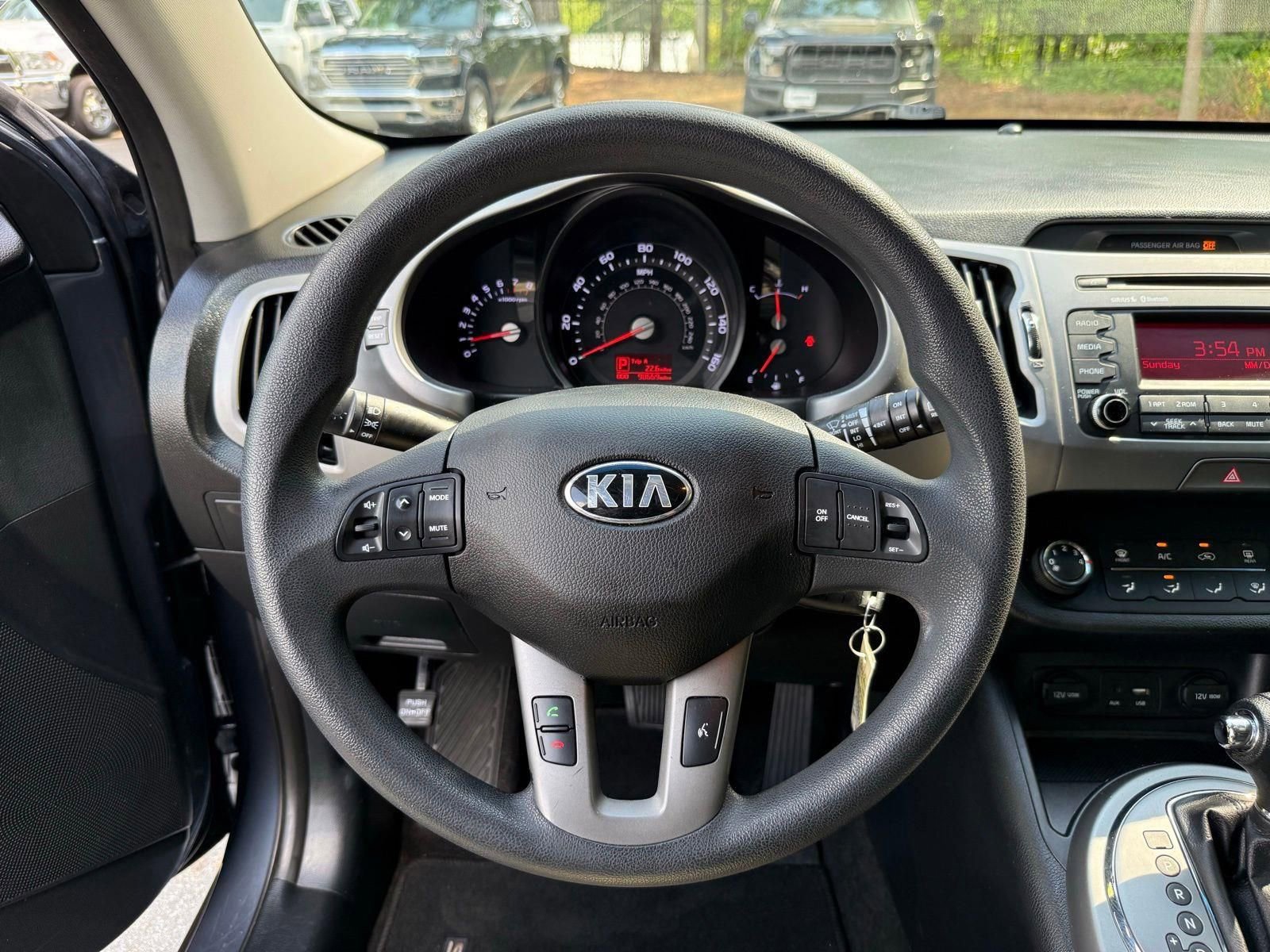Used 2016 Kia Sportage LX FWD image 34
