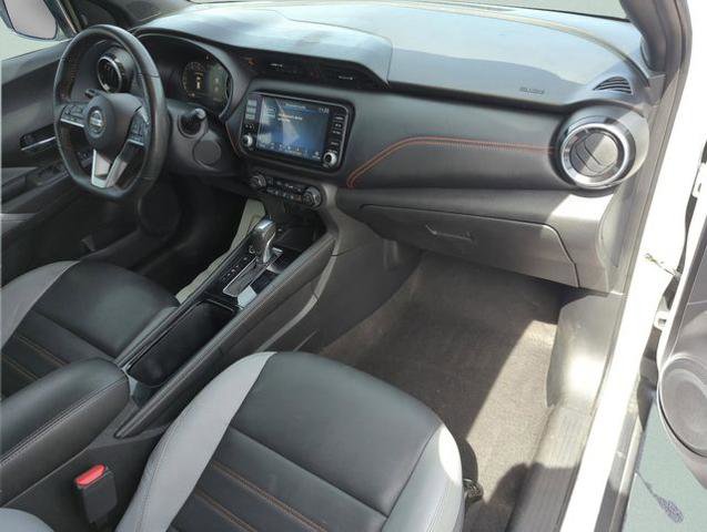 Certified 2021 Nissan Kicks SR w/ SR Premium Package FWD image 18