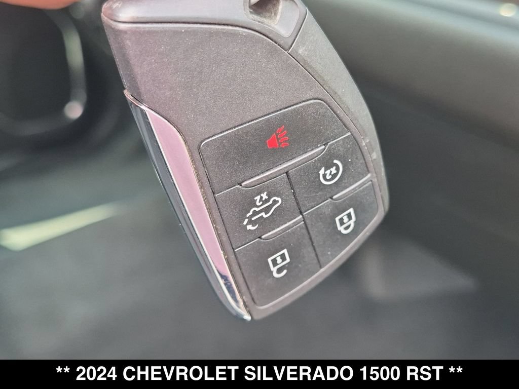 Used 2024 Chevrolet Silverado 1500 RST AWD/4WD image 28