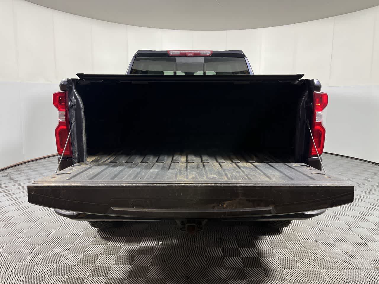 Used 2024 Chevrolet Silverado 1500 ZR2 w/ Technology Package AWD/4WD image 28