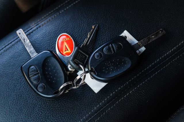 Used 2006 Pontiac GTO image 86