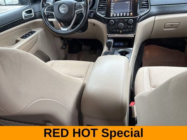 Used 2022 Jeep Grand Cherokee Laredo E w/ Security & Convenience Group AWD/4WD image 38