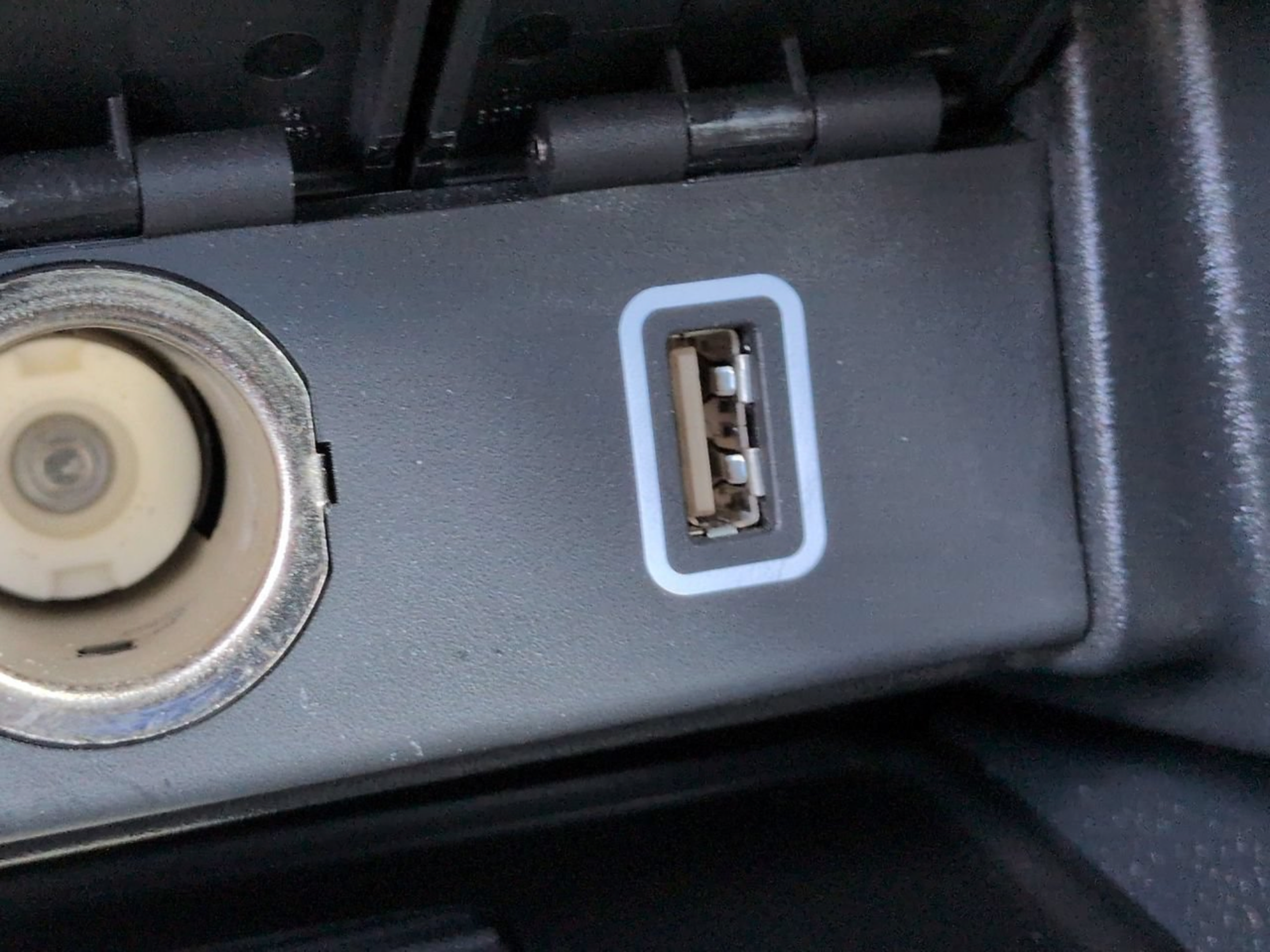 Used 2023 Honda Passport EX-L image 28