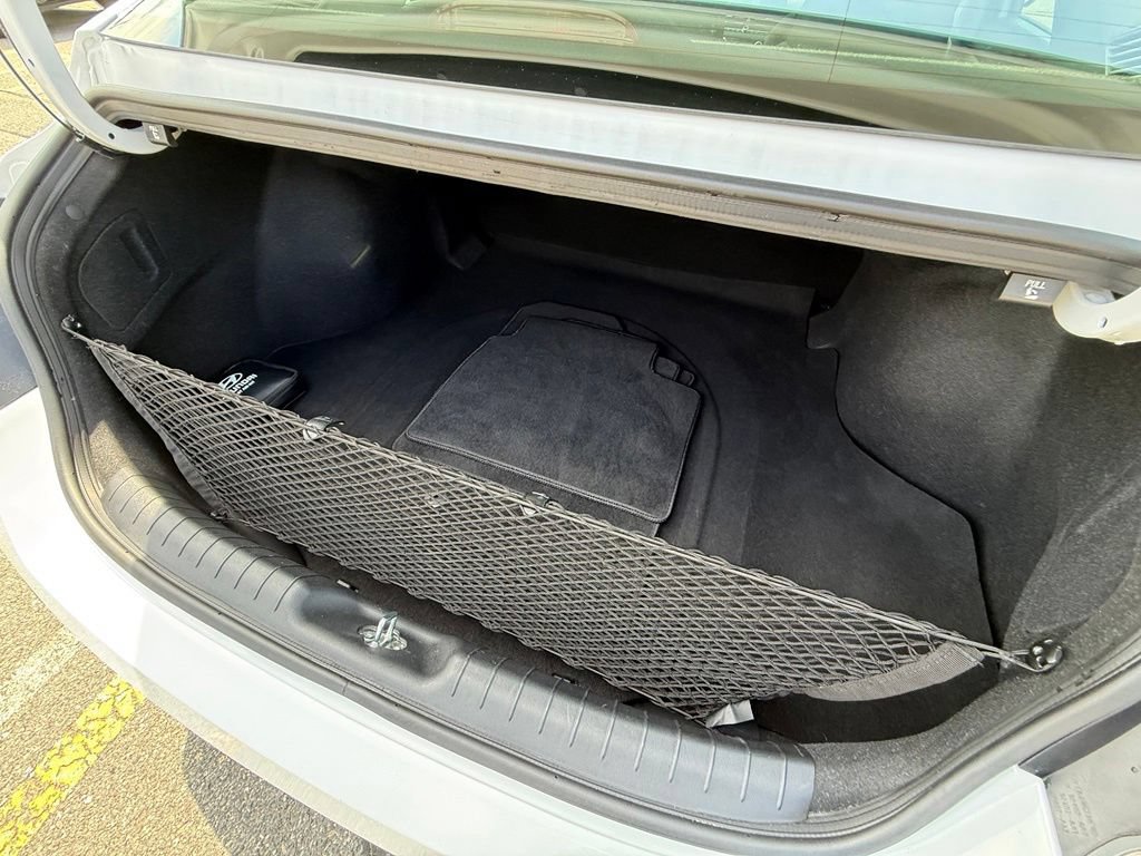 Certified 2024 Hyundai Elantra SEL FWD image 33