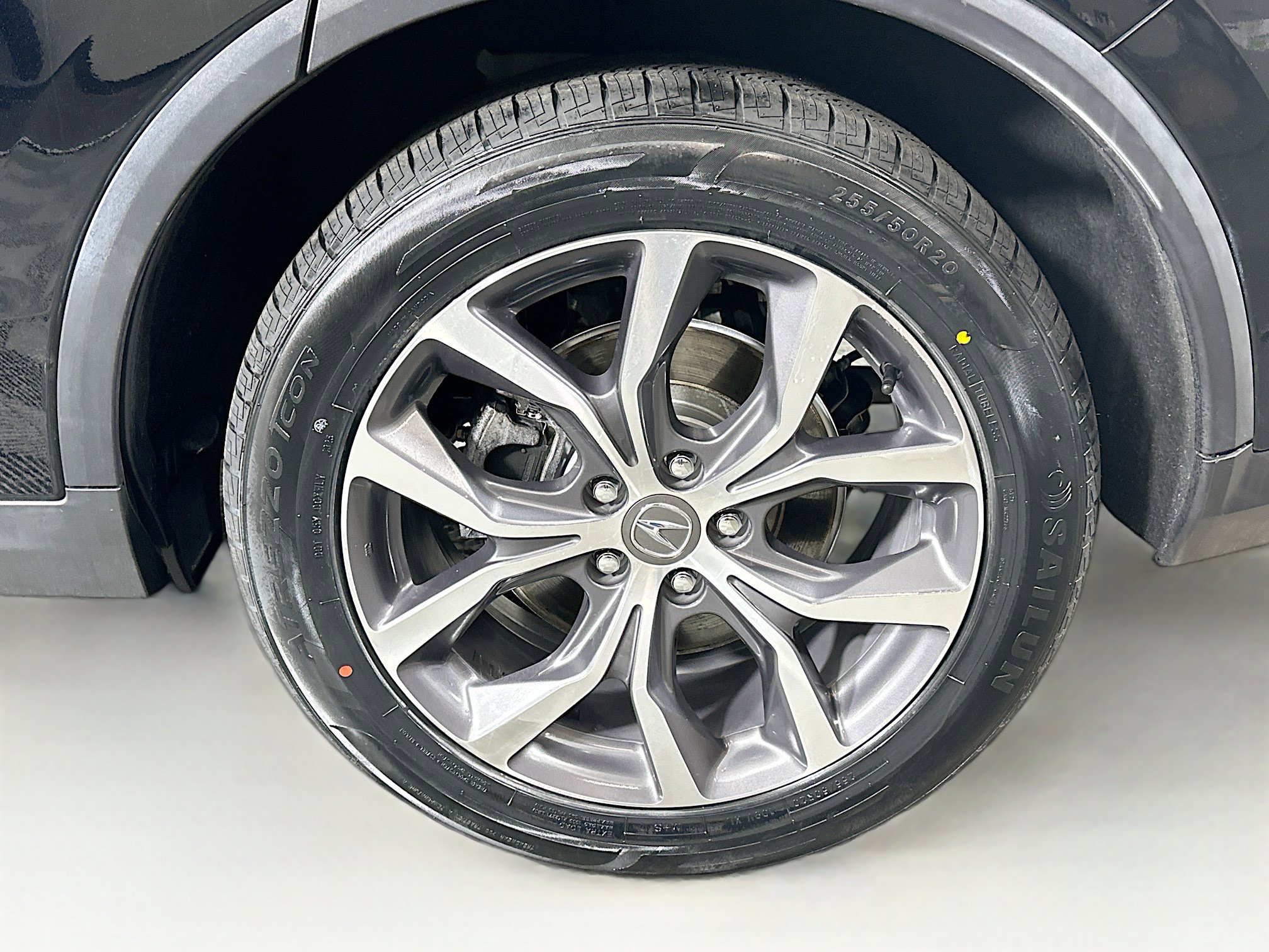 Used 2023 Acura MDX SH-AWD w/ Technology Package image 11